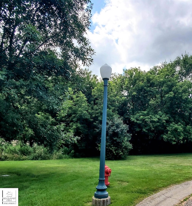 10294 Carriage Way, Davison, MI 48423 - photo 2