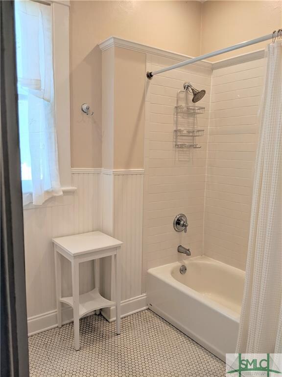 605 Maupas Ave, Savannah, GA 31401 - photo 6