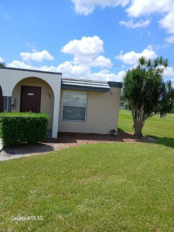1115 S Loop Blvd, Lehigh Acres, FL 33936