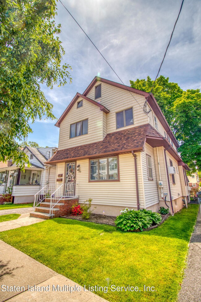 360 Maine Ave, Staten Island, NY 10314 - photo 4