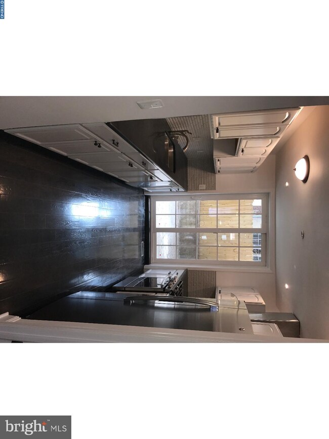 1435 N Hollywood St, Philadelphia, PA 19121 - photo 7