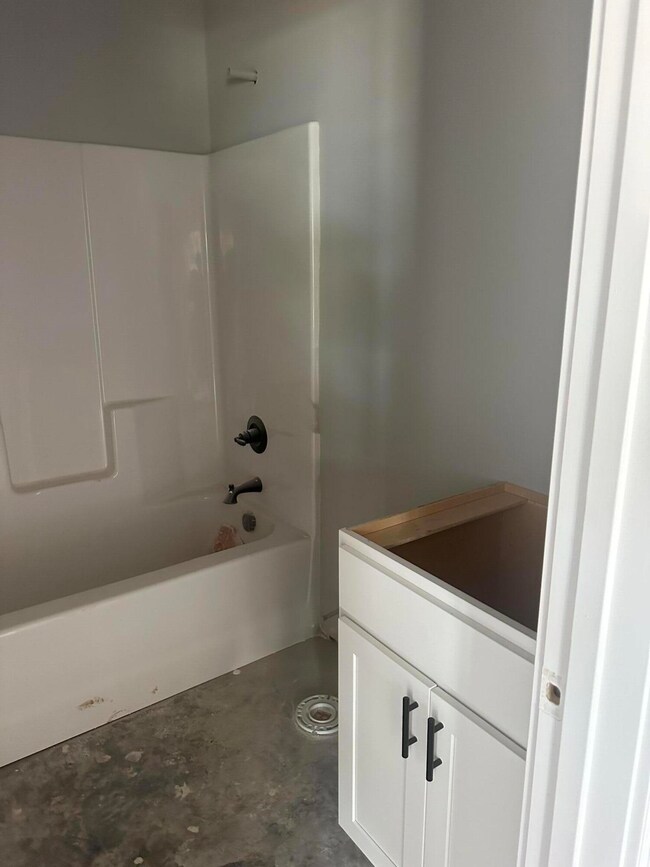 220 Harvest Park Dr, Berea, KY 40403 - photo 7