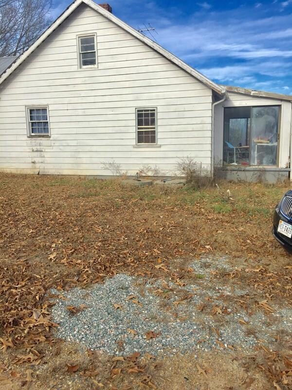 Needs repaired