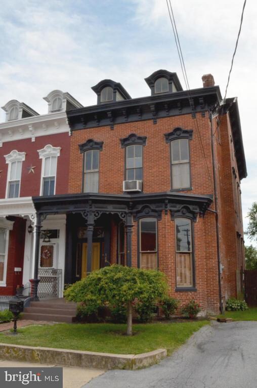 148 S 2nd St, Columbia, PA 17512 - photo 3