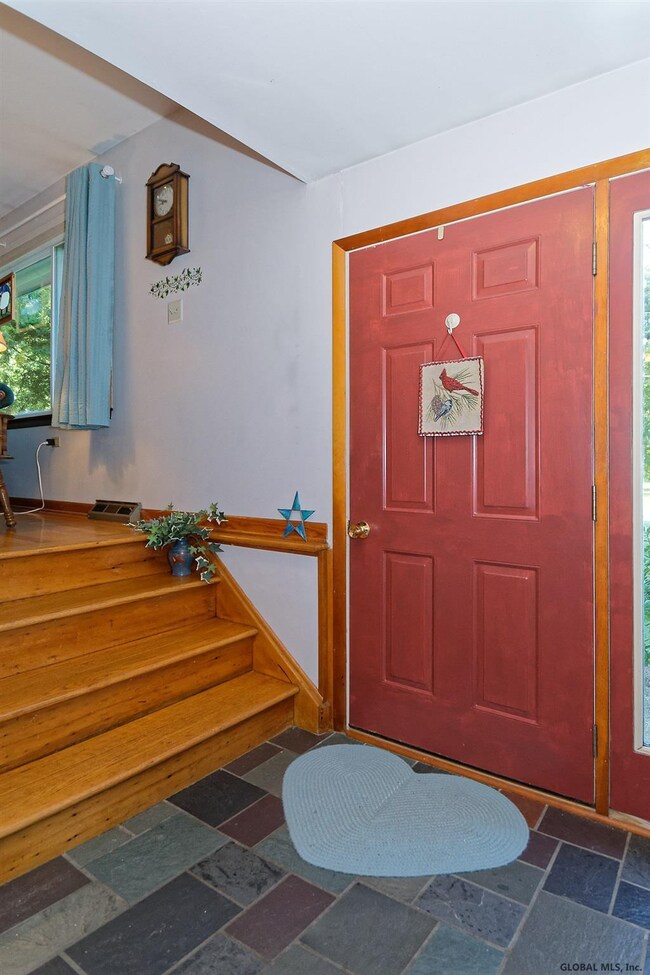 814 Greenwood Dr, Ballston Spa, NY 12020 - photo 5