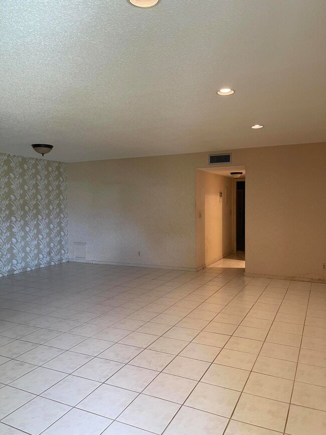 14255 Nesting Way unit C, Delray Beach, FL 33484 - photo 4