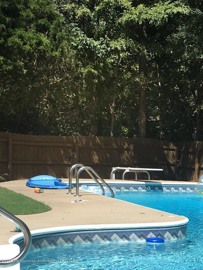 L-Shaped Pool
