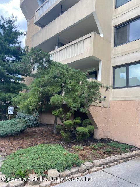 Elmwood Park Condominium II unit 1KK, Staten Island, NY 10314 - photo 3