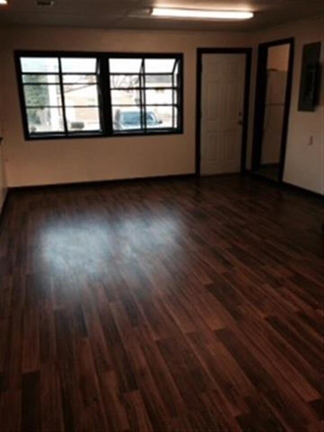 413 Curtis St, Warner Robins, GA 31093 - photo 4