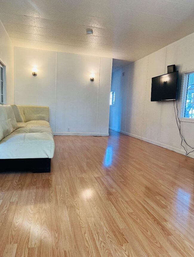 262 El Bosque Dr, San Jose, CA 95134 - photo 4