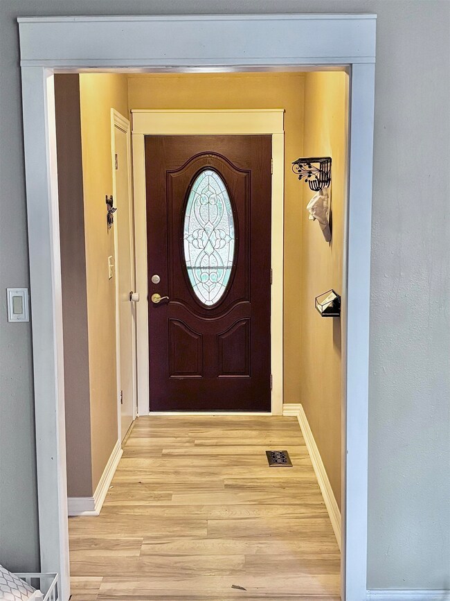 5510 Cedar Ridge Dr, Enid, OK 73703 - photo 7