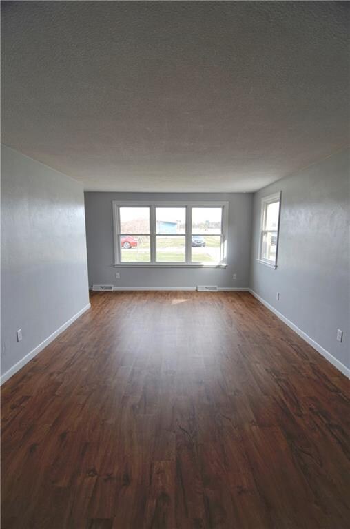 3119 Poplar St, Anderson, IN 46012 - photo 6