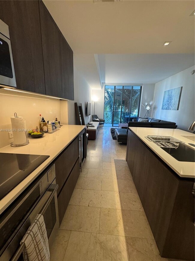 Rise Condo unit 805, Miami, FL 33130 - photo 5