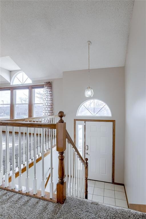 1716 Longhorn Ln, Raymore, MO 64083 - photo 2