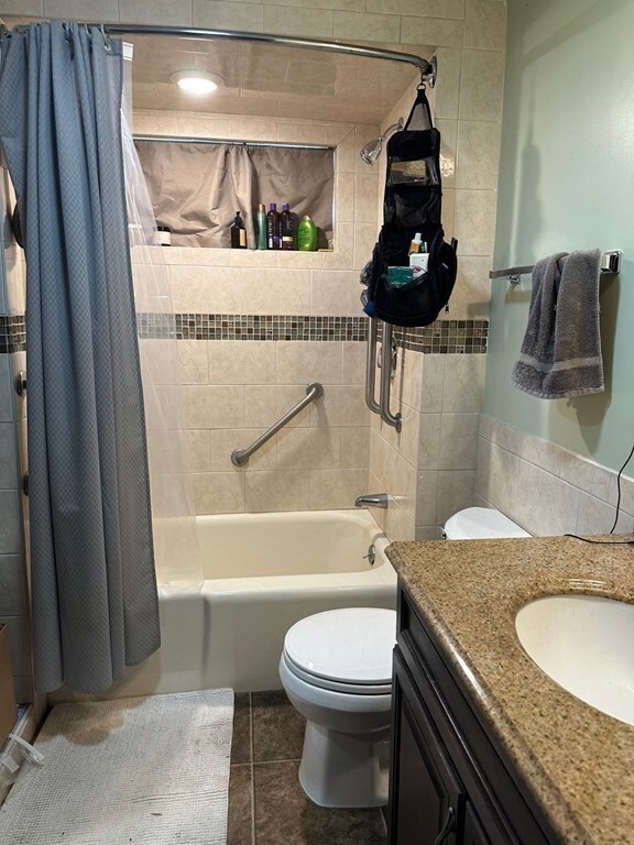 103 Wright Ave unit 1, Medford, MA 02155 - photo 6