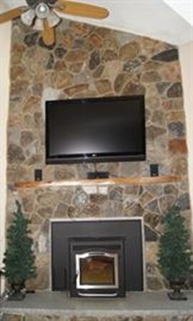 1016 Pleasant St unit 44, East Weymouth, MA 02189 - photo 3