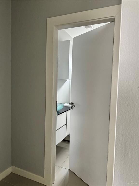 2013 Stardust Ln unit D, Edinburg, TX 78541 - photo 7