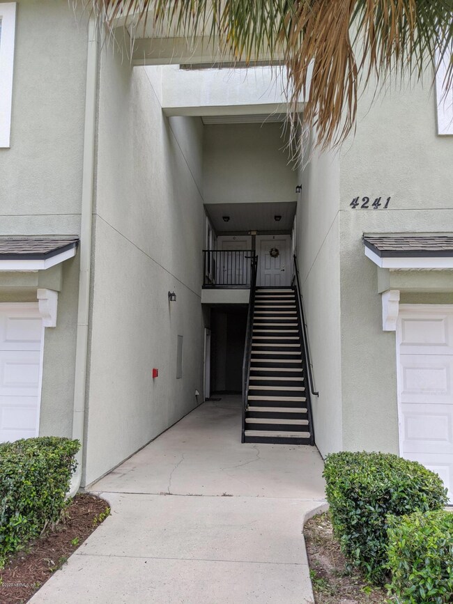 Ground Floor Entrance