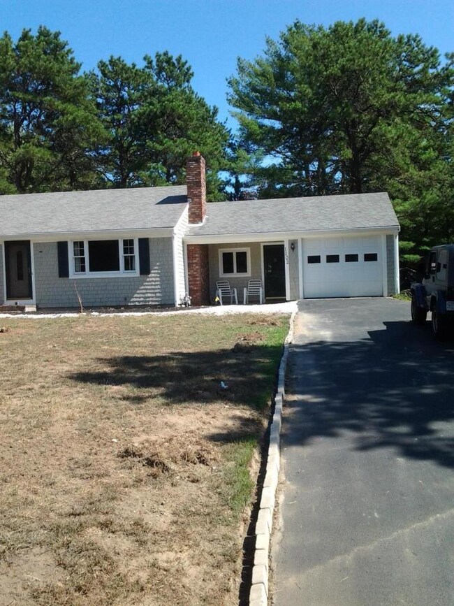 1102 Santuit-Newtown Rd, Barnstable, MA 02635 - photo 3