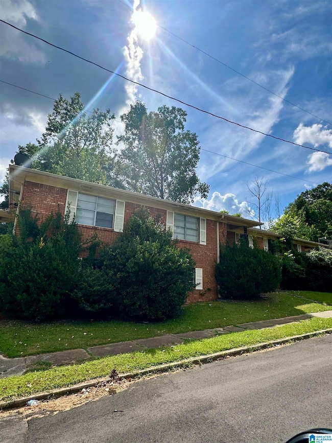 2329 30th St W, Birmingham, AL 35208 - photo 4