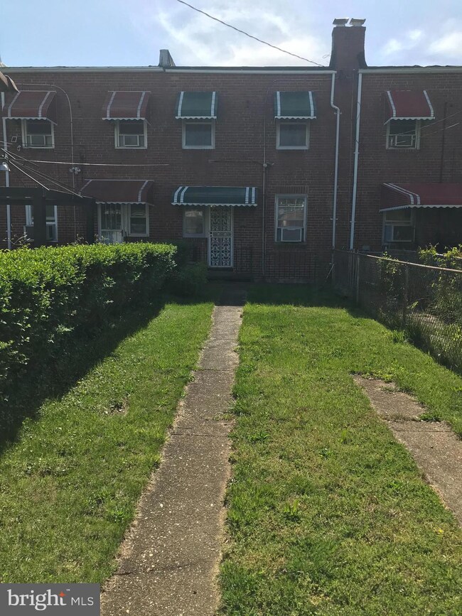 5417 Denmore Ave, Baltimore, MD 21215 - photo 3