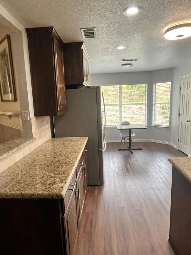 2202 Quail Ridge Dr, Weatherford, TX 76087 - photo 5