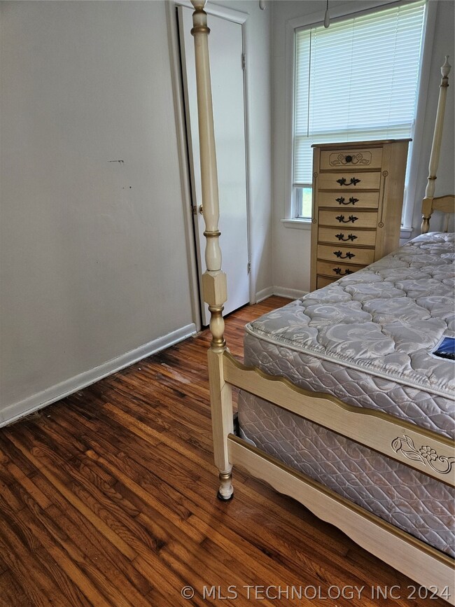 317 E Duncan St, Jenks, OK 74037 - photo 7