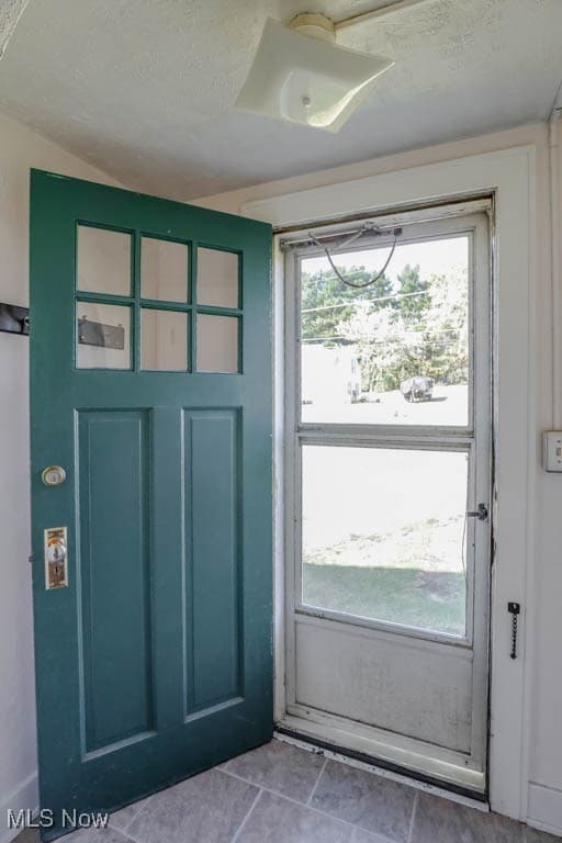 2000 Prairie College St SW, Canton, OH 44706 - photo 2