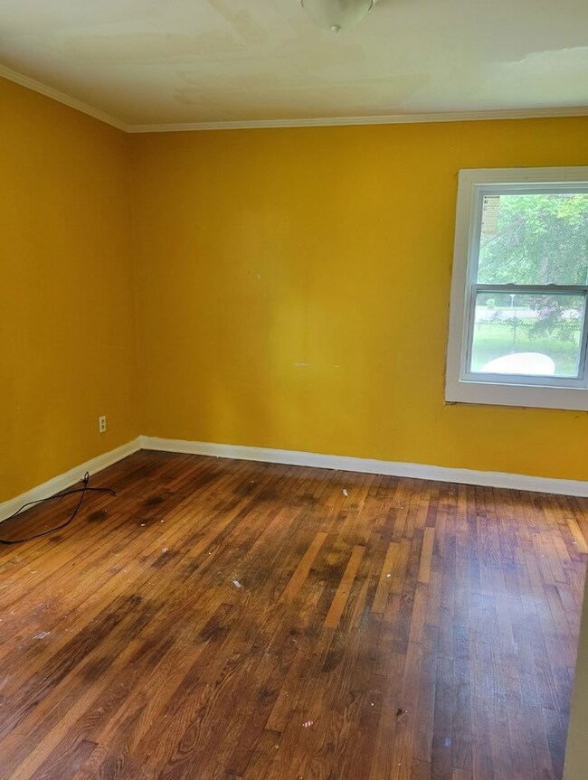 303 Chandler St, Dothan, AL 36301 - photo 5