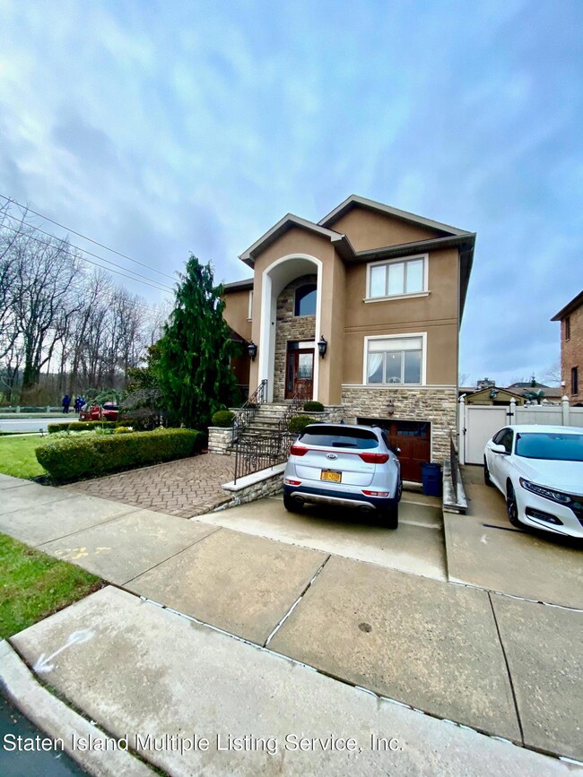 EDGEGROVE FRONT 3