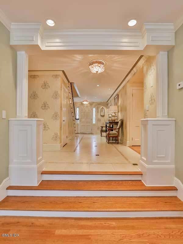 385 Middlesex Rd, Darien, CT 06820 - photo 6