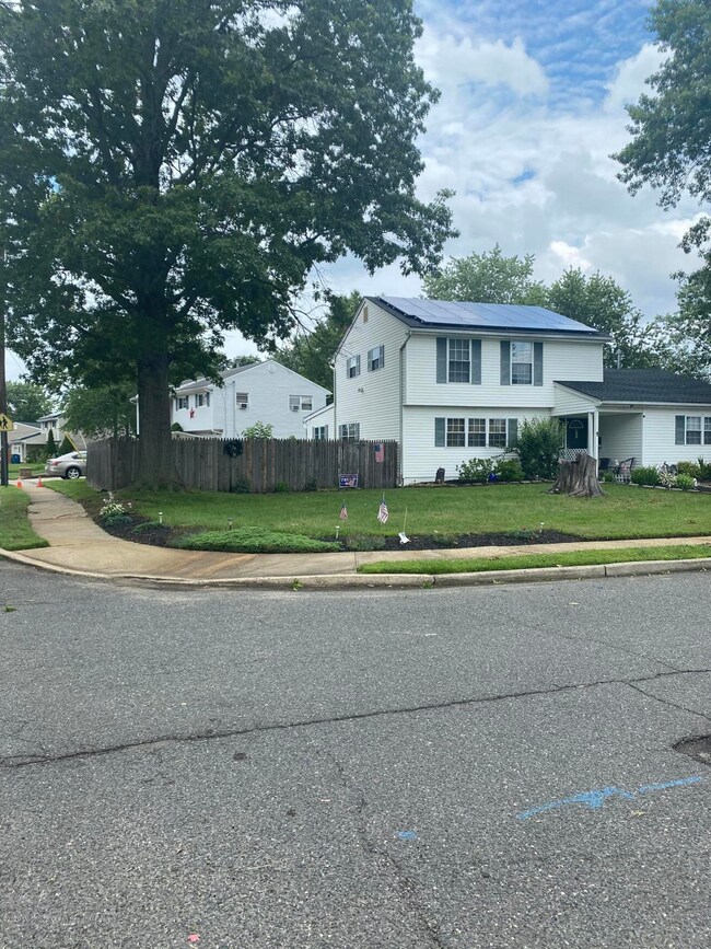 1 Magnolia Ave, Hazlet, NJ 07730 - photo 3