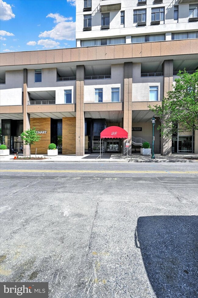 28 Allegheny Ave unit 2004, Towson, MD 21204 - photo 2