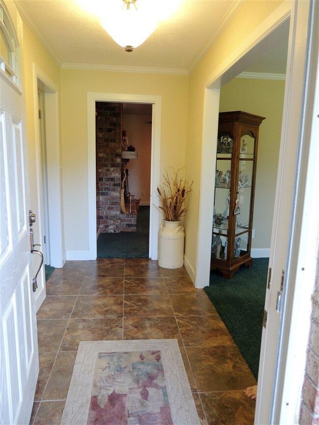 9631 Pinecone Dr, Cantonment, FL 32533 - photo 4