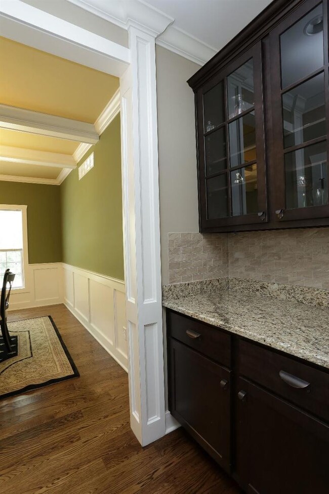 1008 Forrest Ct, Versailles, KY 40383 - photo 7