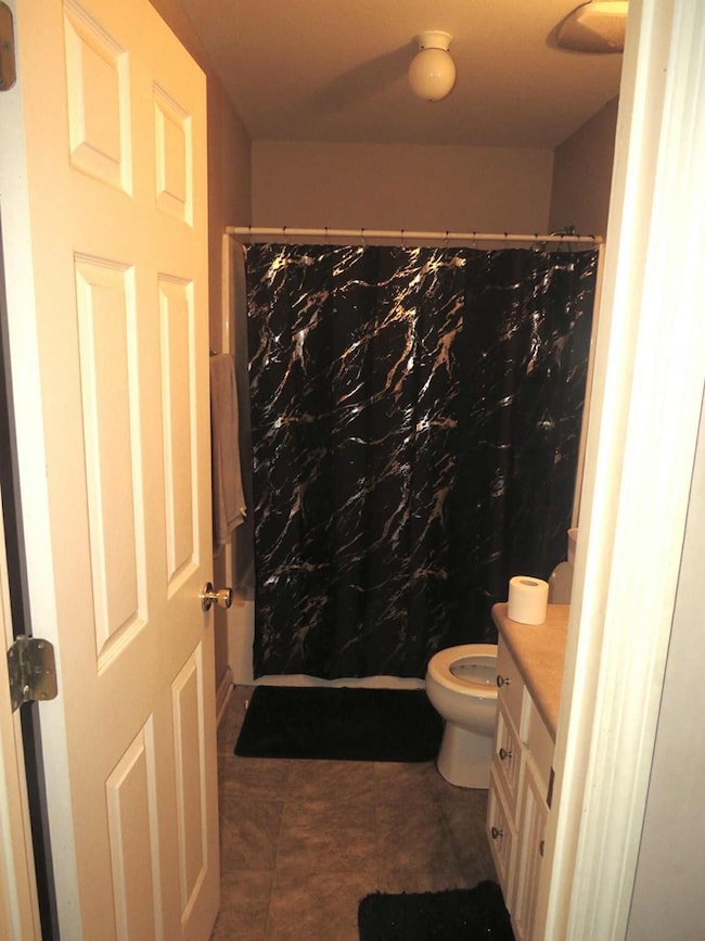 1001 Bluffton Dr, Bainbridge, GA 39817 - photo 5