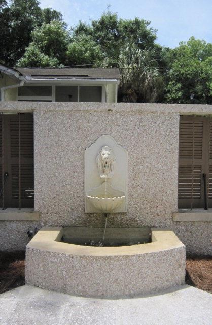 FOUNTAIN