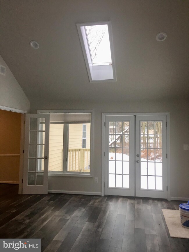 10882 Rugby Dr, Bealeton, VA 22712 - photo 3