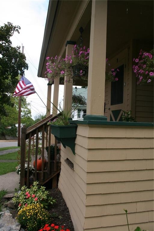 A wonderful front porch for relaxation and easy si