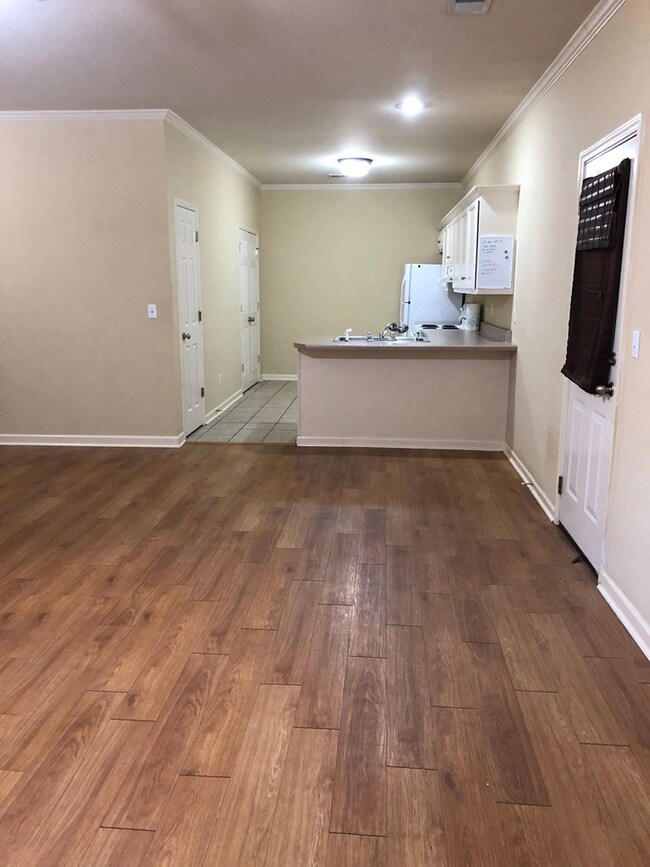 100 Pr 1037, Oxford, MS 38655 - photo 4