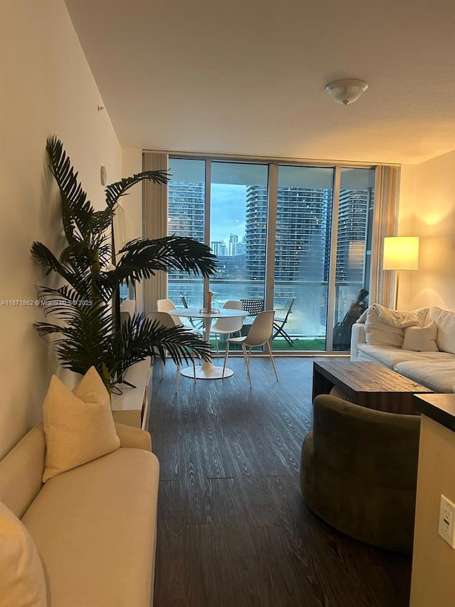 Axis at Brickell Village unit 2121, Miami, FL 33130 - photo 2