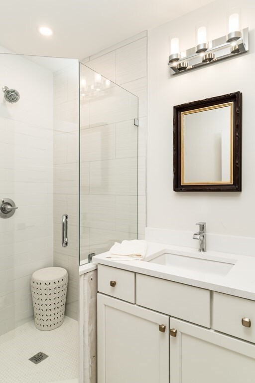 7 Keswick St unit G2, Boston, MA 02215 - photo 5