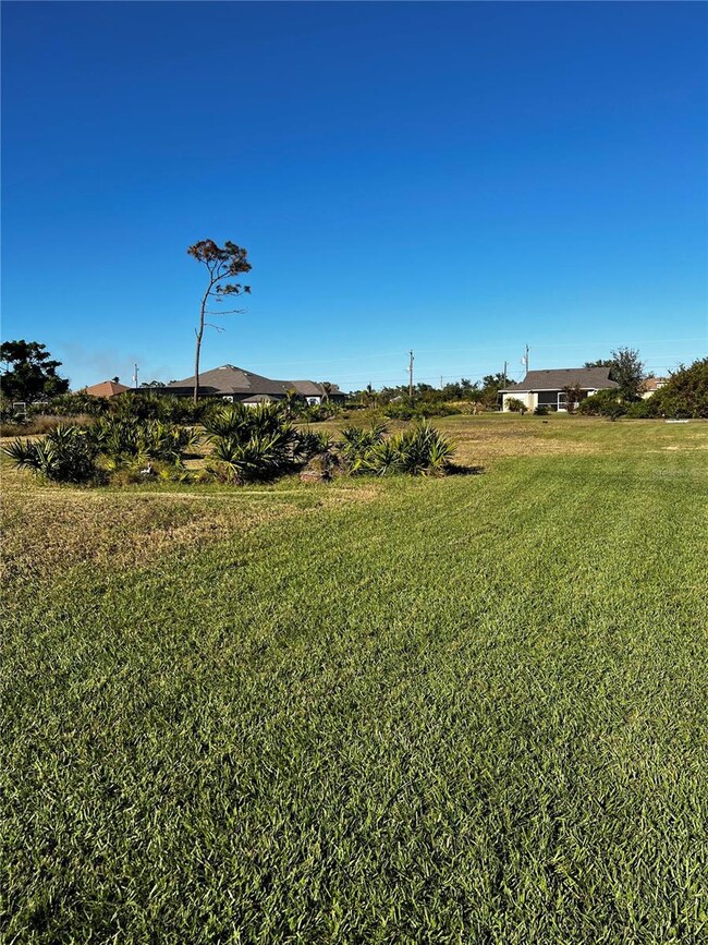 671 Boundary Blvd, Rotonda West, FL 33947 - photo 4