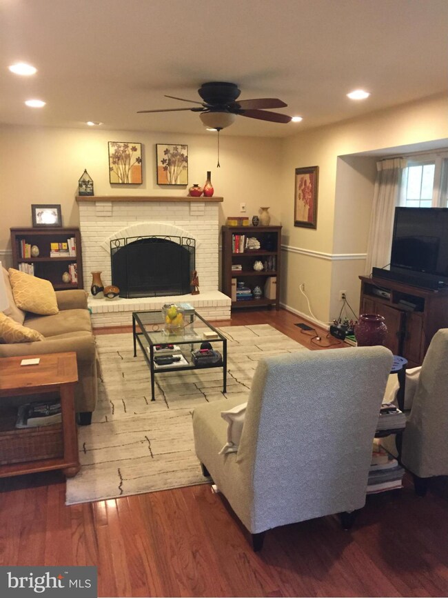 8710 Brazke Ct, Clinton, MD 20735 - photo 6