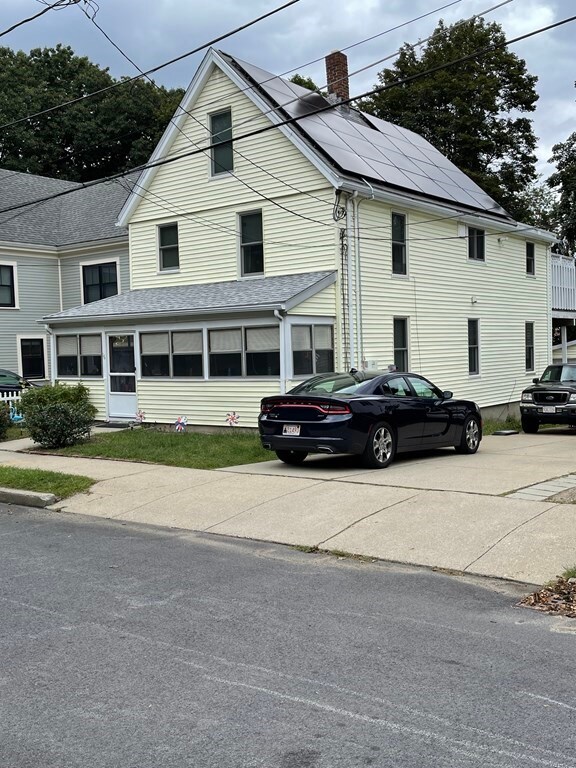 16 Chandler Place unit 1, Newton Upper Falls, MA 02464 - photo 2