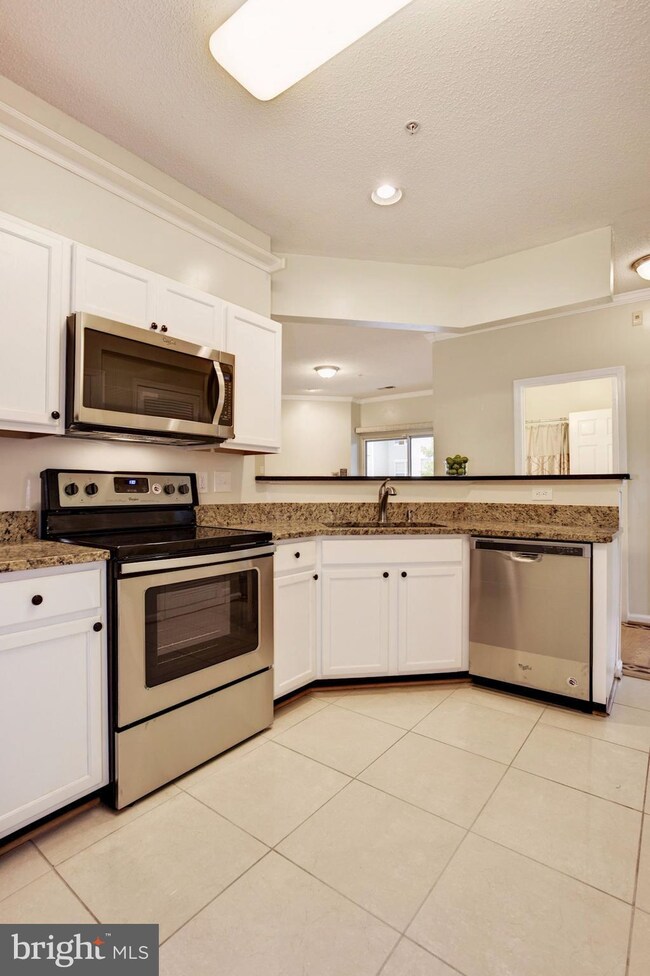 7420 Hindon Cir unit 201, Windsor Mill, MD 21244 - photo 7