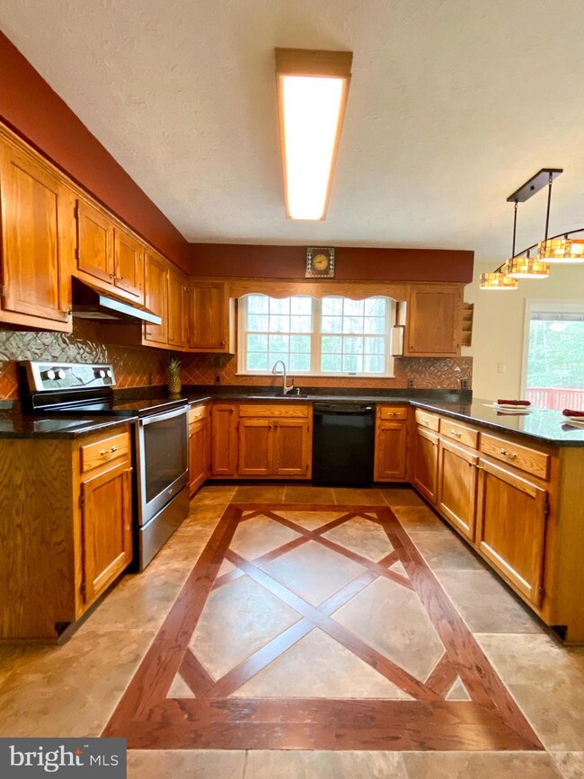 21104 Arbor Ct, Leonardtown, MD 20650 - photo 3