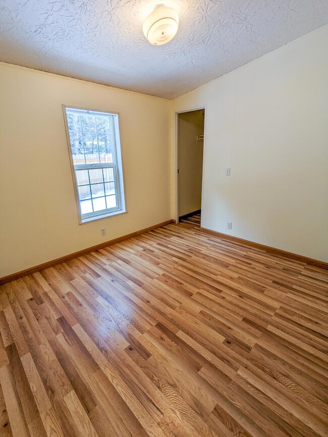 Bedroom2-21