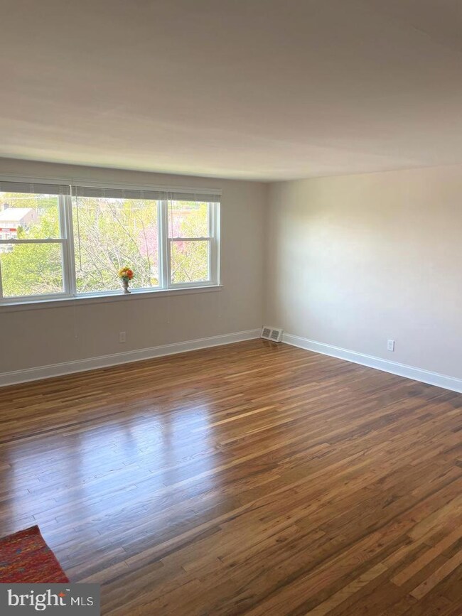 104 Clement Rd unit C, Oreland, PA 19075 - photo 2