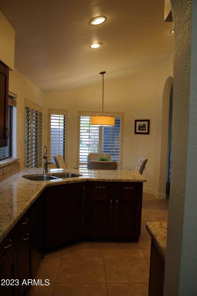 05_Kitchen